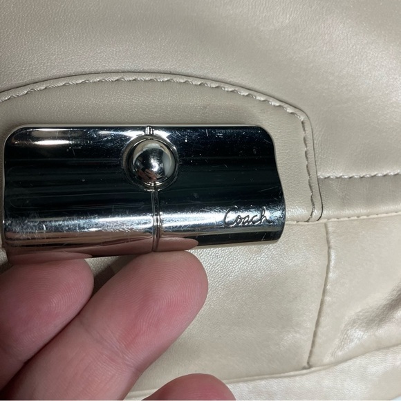 Coach Kristin hobo bag cream leather medium size - Picture 2 of 11